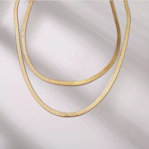 NEW 18k Gold Plated Two layered Necklace - Picture 5 of 6